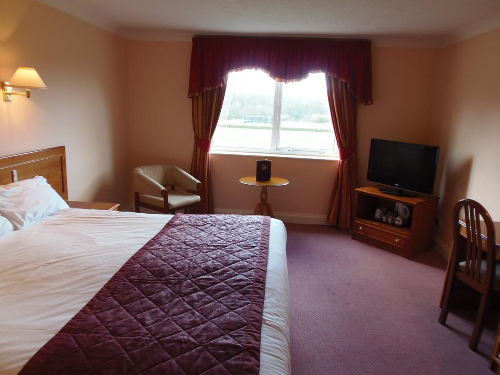 Potters International Hotel Aldershot Exteriér fotografie