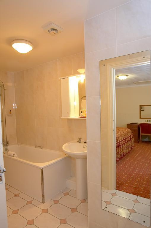 Potters International Hotel Aldershot Exteriér fotografie